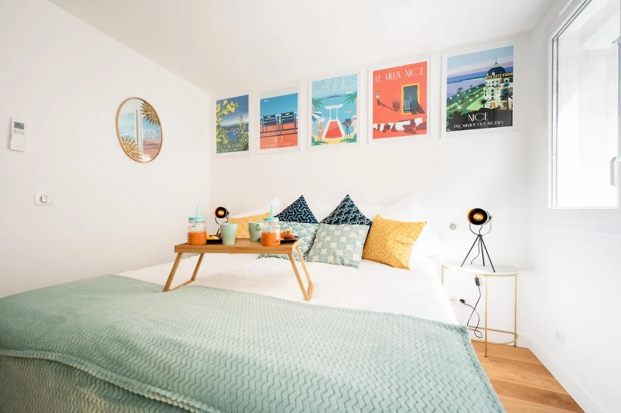 Apartment Superbes Studios Entierement Renoves - 50M Croisette Cannes France