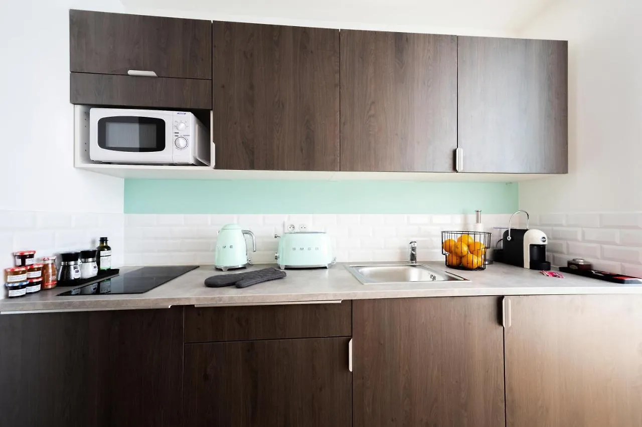 Superbes Studios Entierement Renoves - 50M Croisette Cannes Apartment